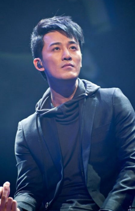 Raymond Lam Come 2 Vancouver Mini Concert